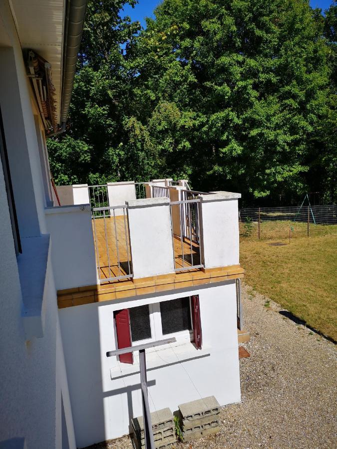 Agreable Maison Avec Jardin A Жуанвиль Экстерьер фото