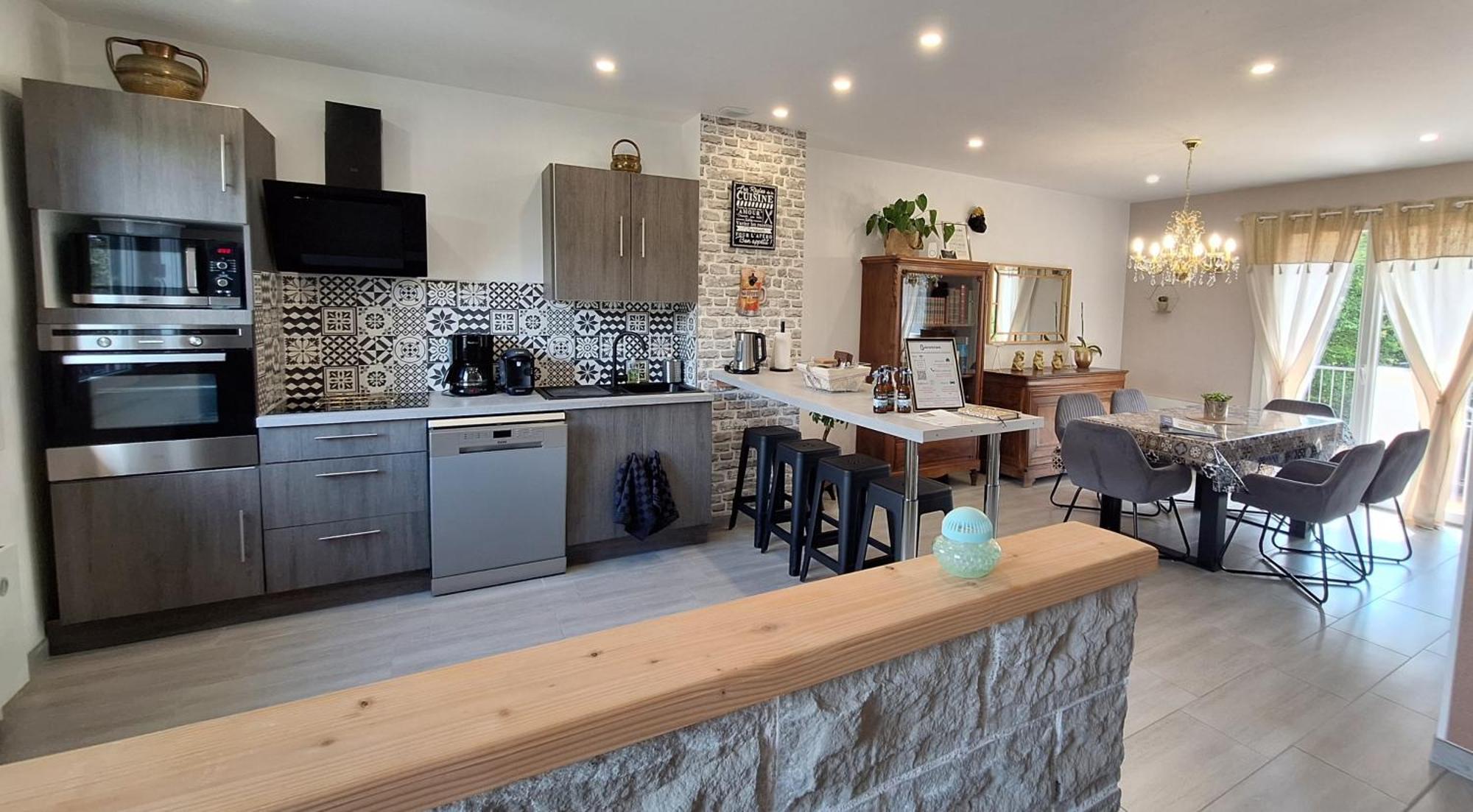Agreable Maison Avec Jardin A Жуанвиль Экстерьер фото